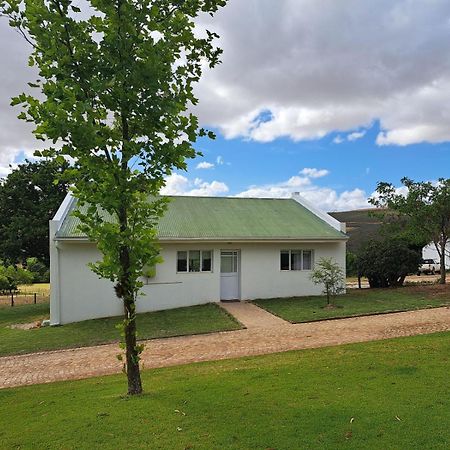 Ou Meul Farm Cottage บอทริเวียร์ ภายนอก รูปภาพ